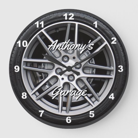 性能カータイヤパーソナライズされた ラージ壁時計 (正面)