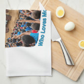 怪物トラックが大好きな少年 キッチンタオル (四つ折り)