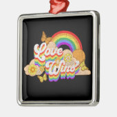 恋が勝文字デザインつ メタルオーナメント (左)