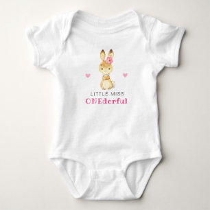 恋しく思Onederful Sweet Bunny First 1th Birthday Girl ベビーボディスーツ