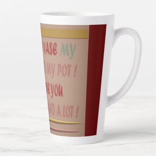 恋と抱き合いに酒を飲む カフェラテマグ (右)