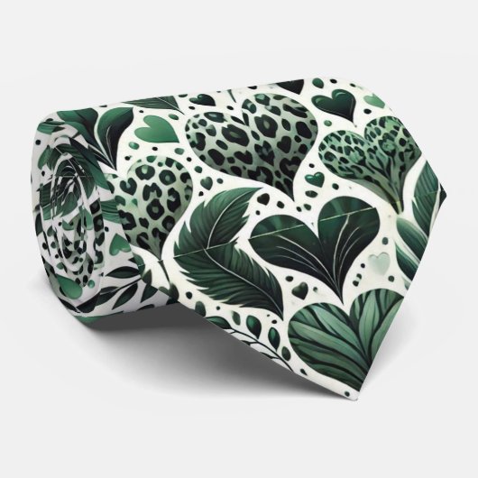 恋に恵まれている ネクタイ (ロール)