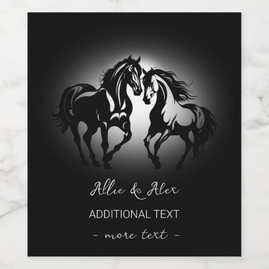 恋に落ちた2頭の馬 黒白 馬愛好家のカップル ワインラベル (シングルラベル)