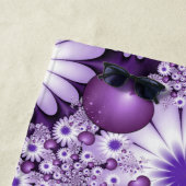 恋に落ちる抽象芸術花とハートフラクタル ビーチタオル (インサイチュ)