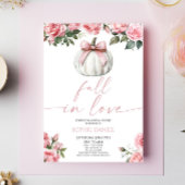 恋に落ちる ピンクの蝶結びのカボチャの花のブライダルシャワー 招待状