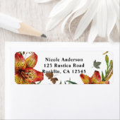 恋に落ちる フローラル オレンジ ユリと葉っぱのオータム ラベル (インサイチュ)