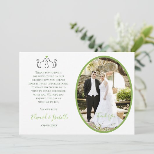 恋のカップルの結婚ロマンチックな猫フォトグリーンT サンキューカード (スタンド正面)