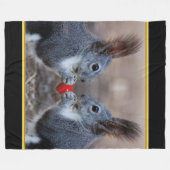 恋のリス フリースブランケット (正面(横))