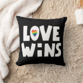 恋の勝ち クッション (ブランケット)