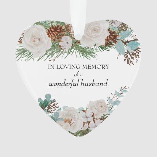 『恋の思い出の白いバラの松の円錐のハート』 オーナメント (正面)
