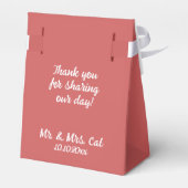 恋はインディアン赤と白結婚の フェイバーボックス (裏面サイド)