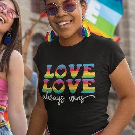 恋は常にレトロフォントlgbtqia虹のフラグを勝ち取る tシャツ