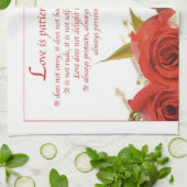 恋は忍耐強い赤いバラ キッチンタオル (折り畳み)