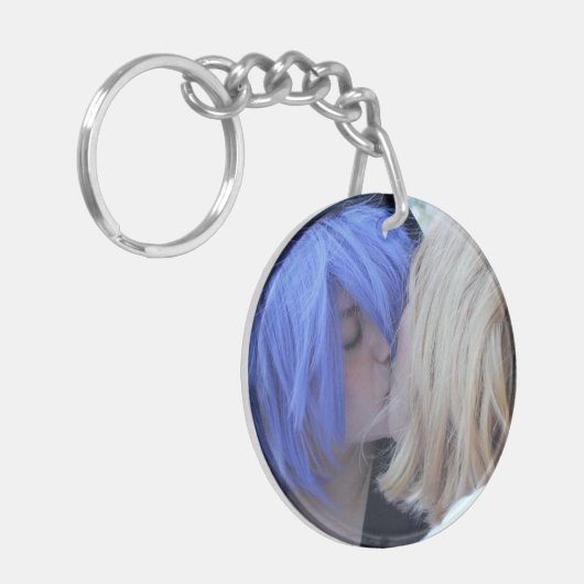 恋は恋の虹の写真パーソナライズされた キーホルダー (正面左)