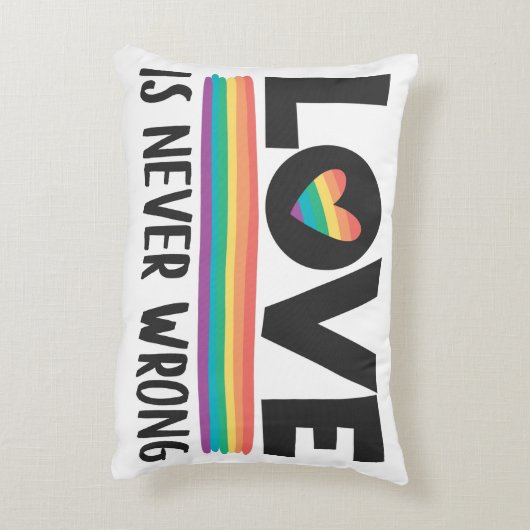 恋は間違いないレインボーLGBTQプライド月 アクセントクッション (裏面(縦))