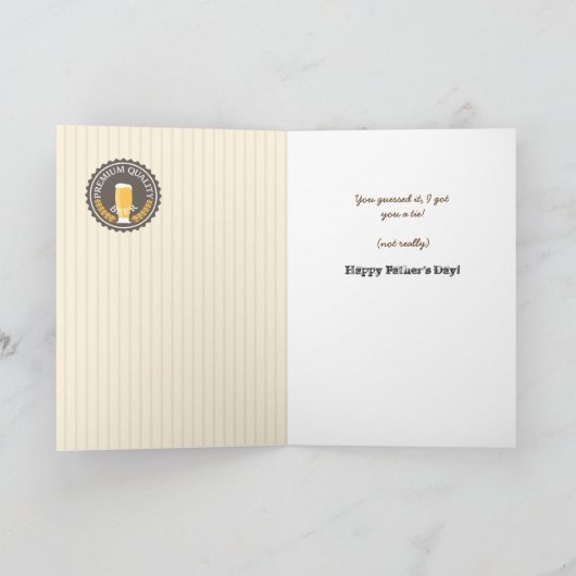 恋人のためのおもしろいな父の日レトロビールラベル カード (内部)