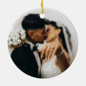 恋愛運アップの馬蹄とリボンの結婚式フォト セラミックオーナメント (裏面)