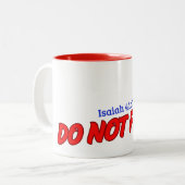 恐れてはいけない( Isaiah 41:10)マグカップ&カップ ツートーンマグカップ (正面左)