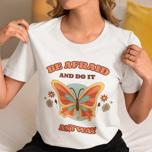 恐れて何とかするレトロ前向き引用文 Tシャツ