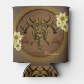 恐れを知らないバイキングで角付きヘルメット。 缶クーラー (正面)