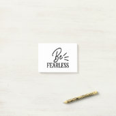 恐れを知らない ポストイット (デスク上)