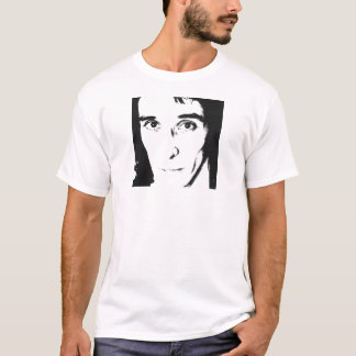 恐れ Tシャツ