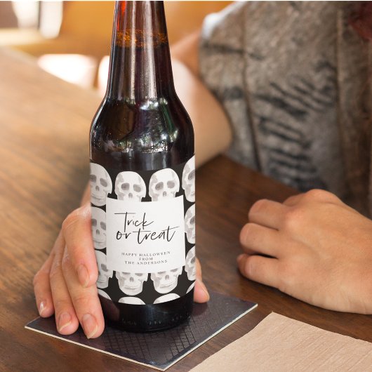恐ろしいスカルまたは治療 |ハローウィンパーティ | ビールラベル