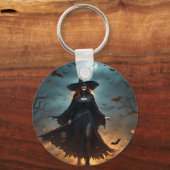 恐ろしいハロウィーンの魔女だ。 キーホルダー (正面)