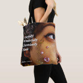 恐ろしく素晴らしい黒人女性クリスチャン トートバッグ (クローズアップ)