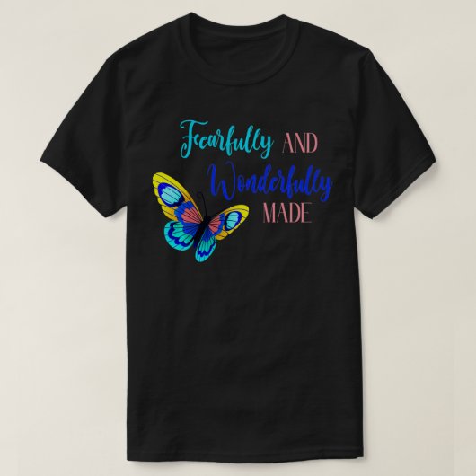 恐ろしく素晴らしく作られたキリスト教の信仰 Tシャツ (デザイン正面)