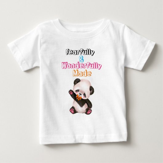 恐ろしく素晴らしく作られた可愛い ベビーTシャツ (正面)