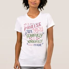 恐ろしく素晴らしく作られた女性 Tシャツ