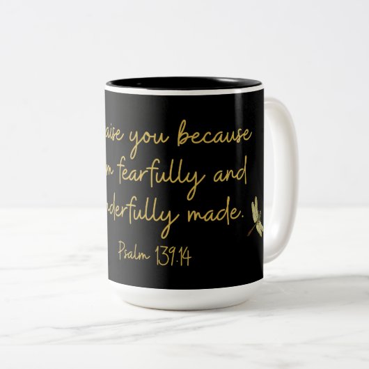 恐ろしく/素晴らしく作られたマグ ツートーンマグカップ (正面右)