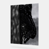 恐ろしげに見つめる - 手描きのオオカミ アクリルサイン (傾斜)