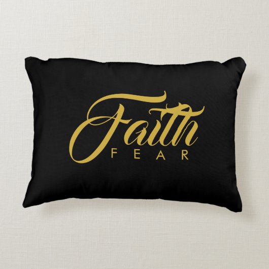 恐怖と闇に対する金ゴールド アクセントクッション (裏面)