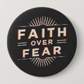 恐怖に対する信仰 缶バッジ (正面)