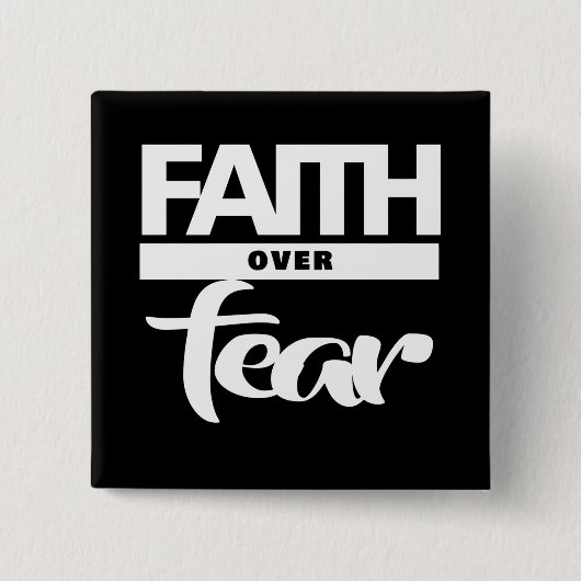 恐怖に対する信仰 缶バッジ (正面)