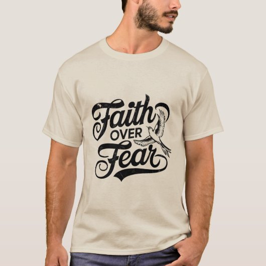 恐怖に対する信仰Tシャツ Tシャツ (正面)