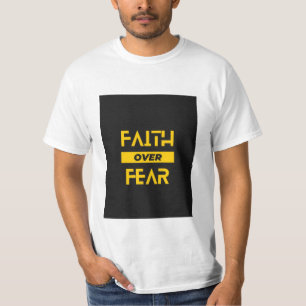 恐怖に対する信仰Tシャツ Tシャツ