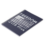 恐怖に対する自由 ノートブック (左側)