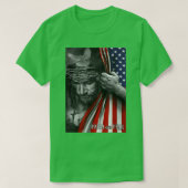 恐怖に対する馬の信仰イエズスのアメリカ国旗の愛国者 Tシャツ (デザイン正面)