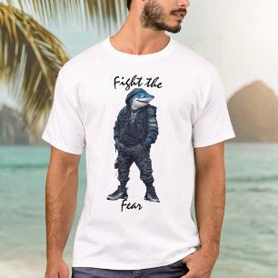 恐怖のサメの戦士Tシャツと戦う Tシャツ