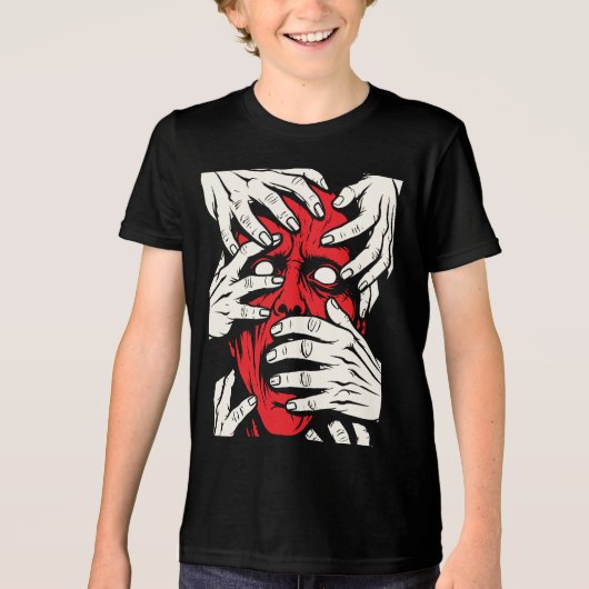 恐怖の赤い悪魔の顔の芸術作品 手で顔を覆う トライブレンドTシャツ (正面)
