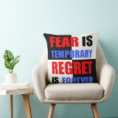 恐怖は一時的であり、後悔は永遠である クッション (椅子)