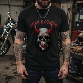 恐怖を知らず 赤い角のドクロ グラフィック Tシャツ