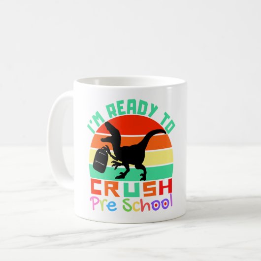 恐竜でプレスクールをぶっ飛ばす! コーヒーマグカップ (正面左)