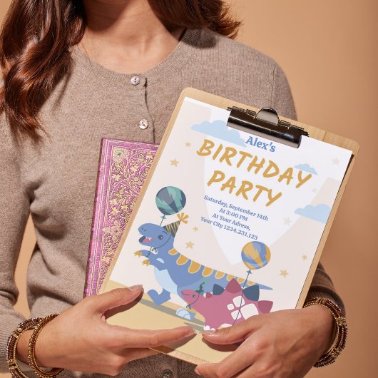 恐竜のうなり声が聞こえる！楽しい誕生日パーティーのお誘い 招待状