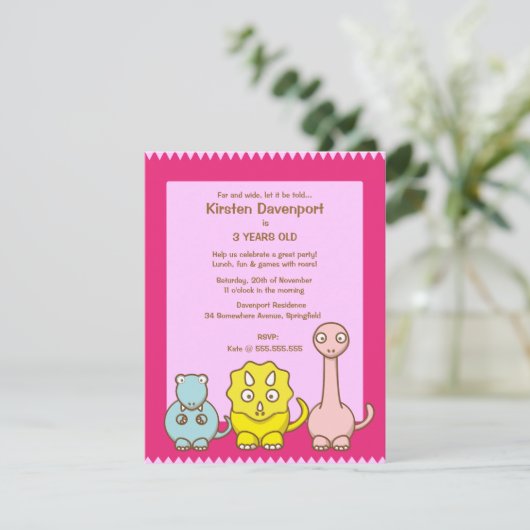 恐竜のテーマの女の子の誕生日のパーティの招待状 招待状 (スタンド正面)