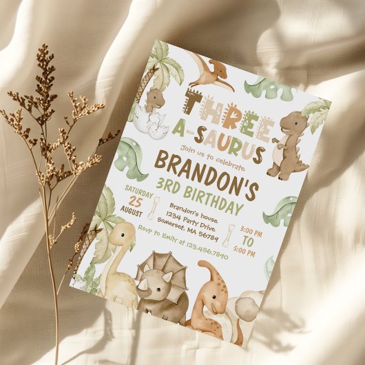 恐竜のトリプル・サウルス３歳の誕生日パーティー 招待状