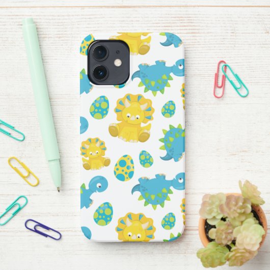 恐竜のパターン、かわいい恐竜、ベビーDino iPhoneケース (デスク上)